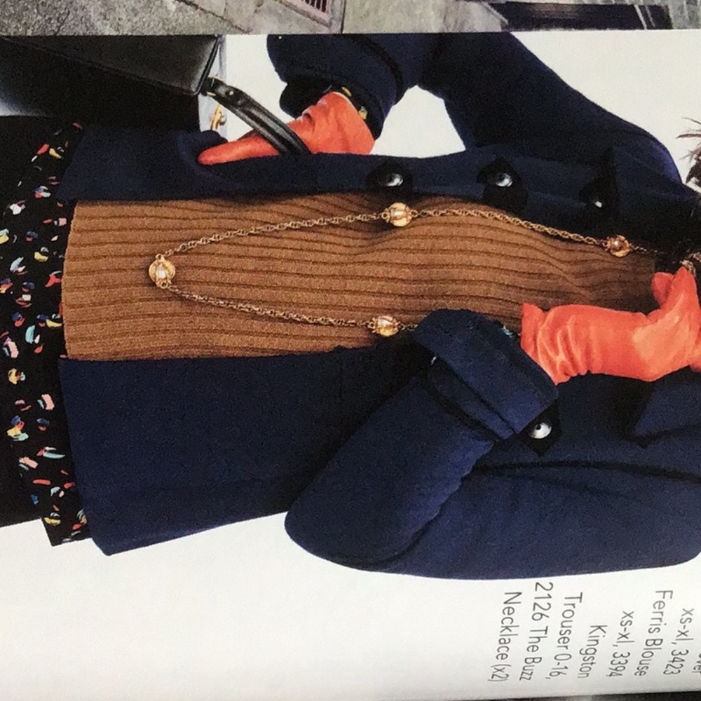 CAbi Luna Pullover/Sweater - Picture 11 of 11